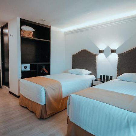 Hotel Tamara プエブラ エクステリア 写真